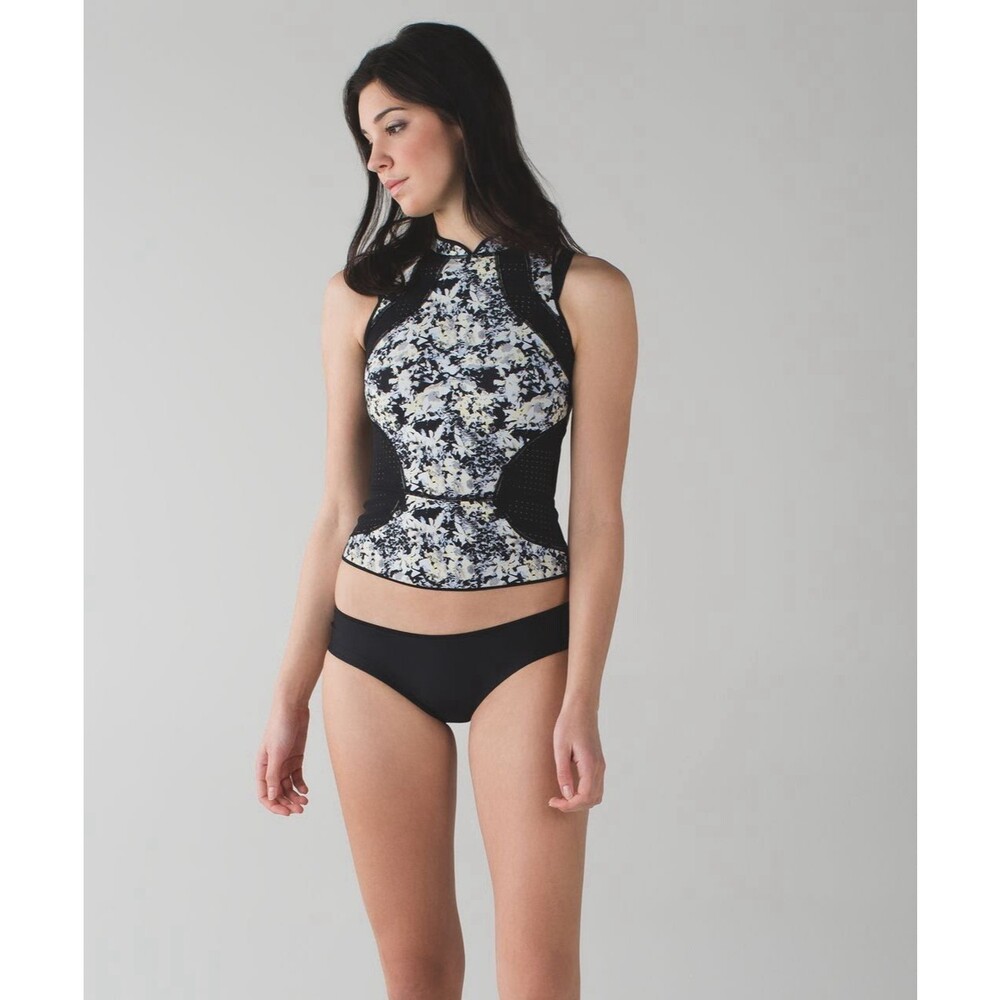 Lululemon Water Salty Swim Rash Guard Vest Top Floral Full Zip UPF 50+ Sz 2
